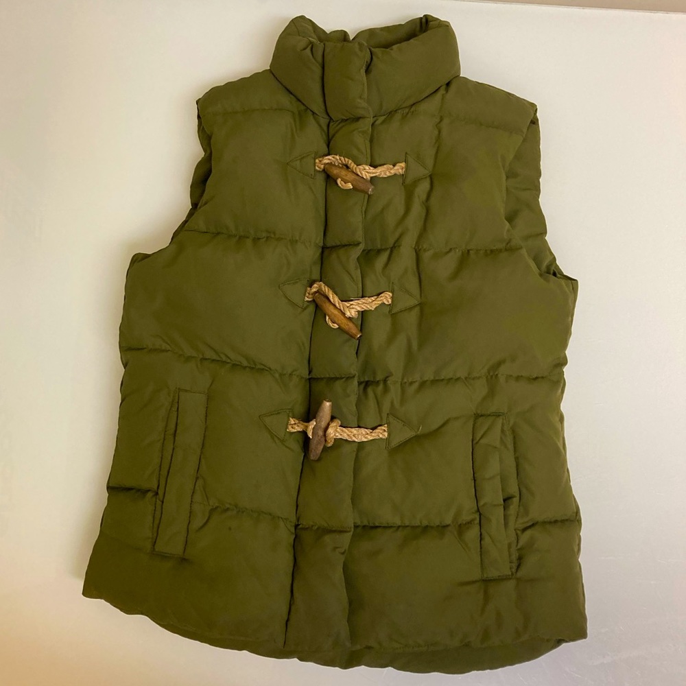 JCrew Womans Puffer Vest